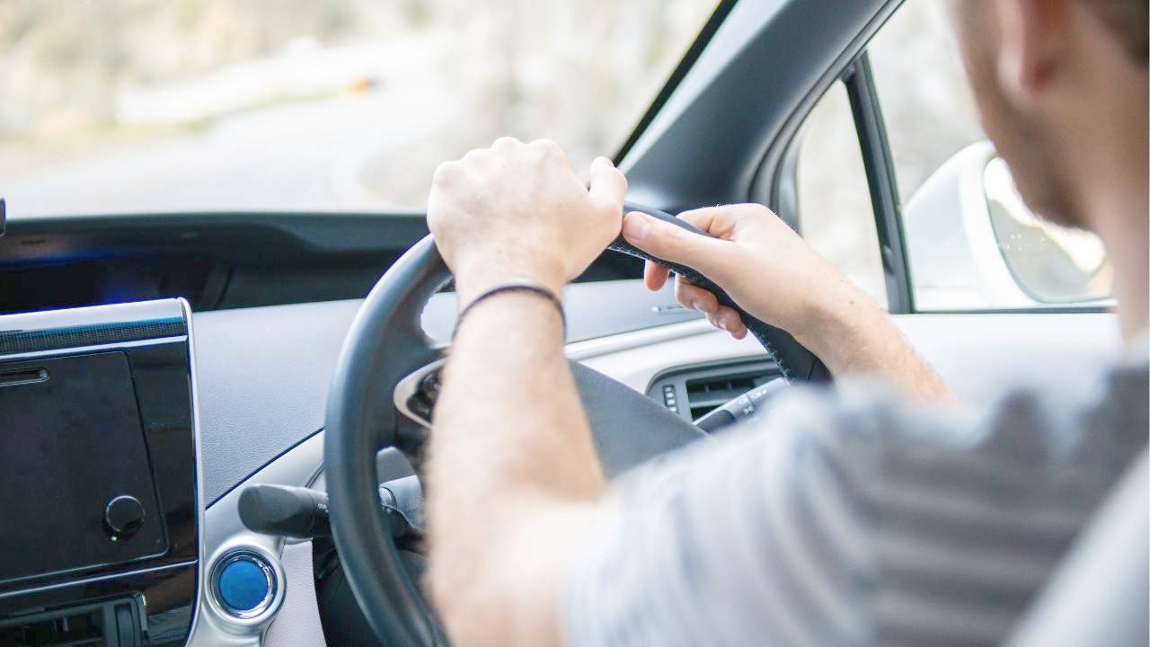 auto con vetri appannati